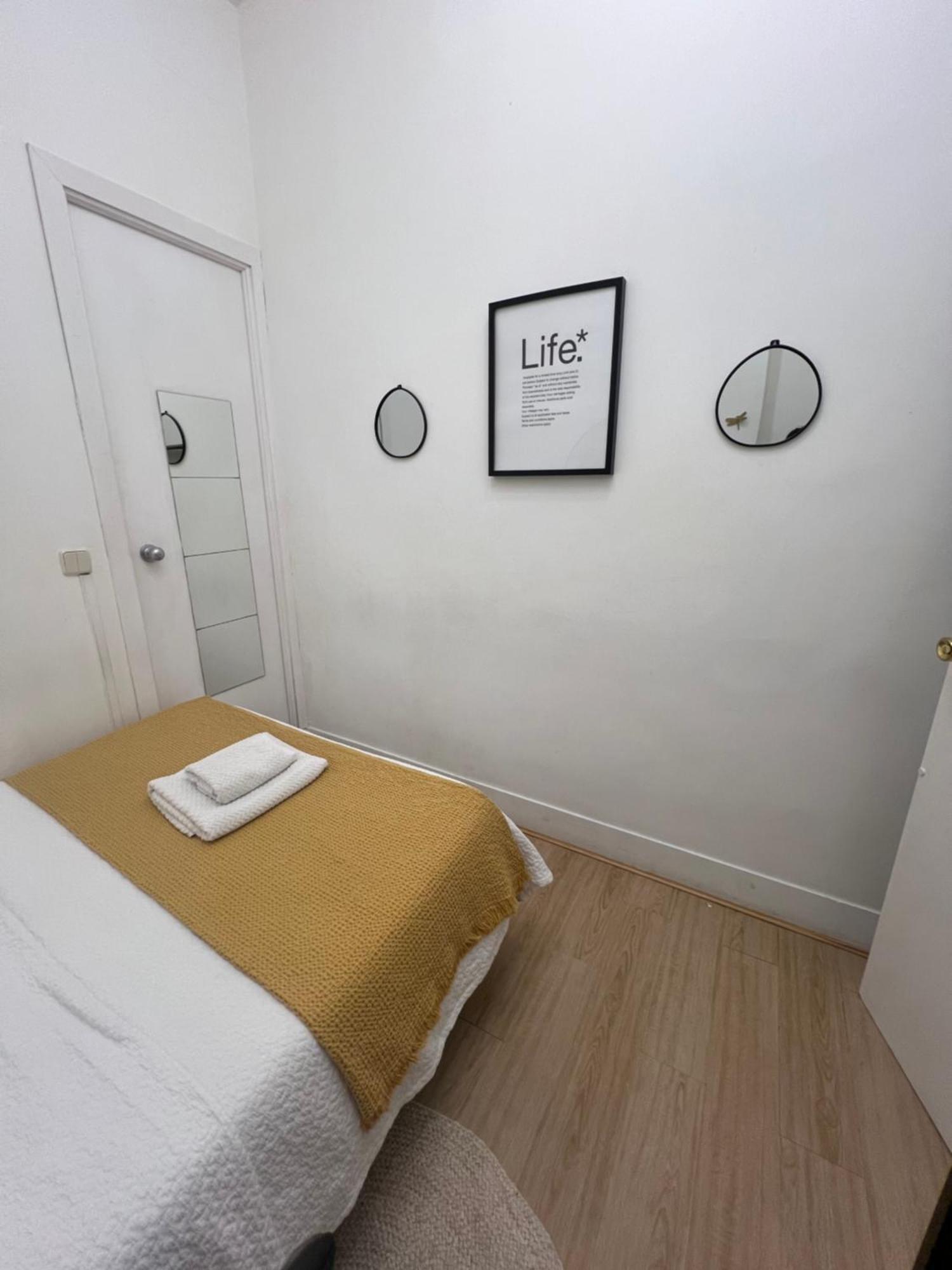 Urban Rooms Fuencarral Madrid Kültér fotó